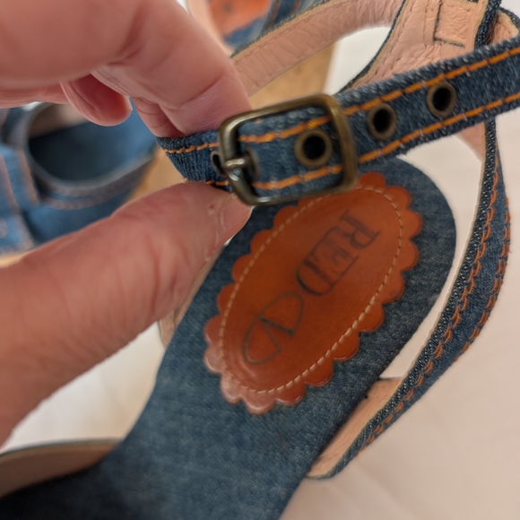 Red Denim Bow Wedge Sandals - Picture 8 of 12